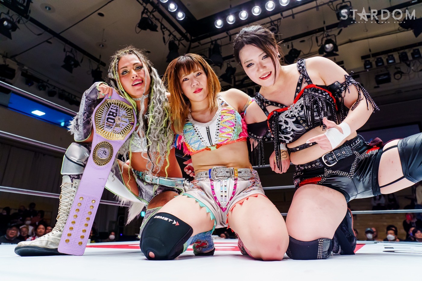 渡辺桃　クイーズクエストベースボールシャツ　スターダム　STARDOM スターダム クイーンズクエスト ベースボールシャツ Mサイズの
