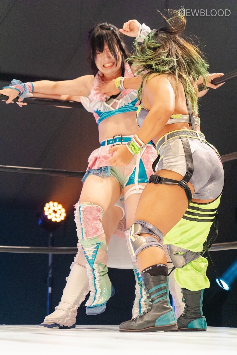 32760CD0-36A1-48C6-BBD8-09EF0734F043