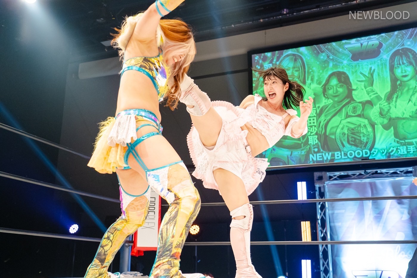 5A6832A4-1C49-4EDB-B0CC-E8507627AAB7