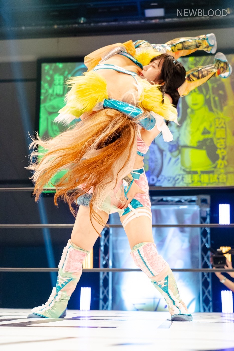 DE9662E2-E89A-4FDB-9856-14C42B375433