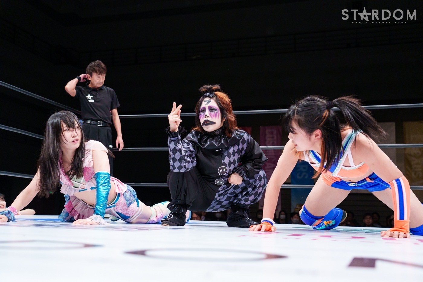 LINE_ALBUM_20241221名古屋国際会議場_241222_4