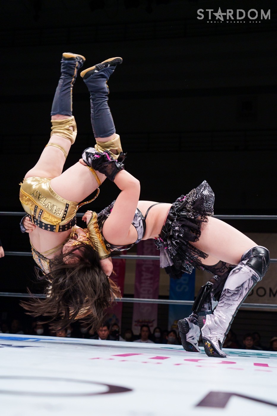 LINE_ALBUM_20241221名古屋国際会議場_241222_42