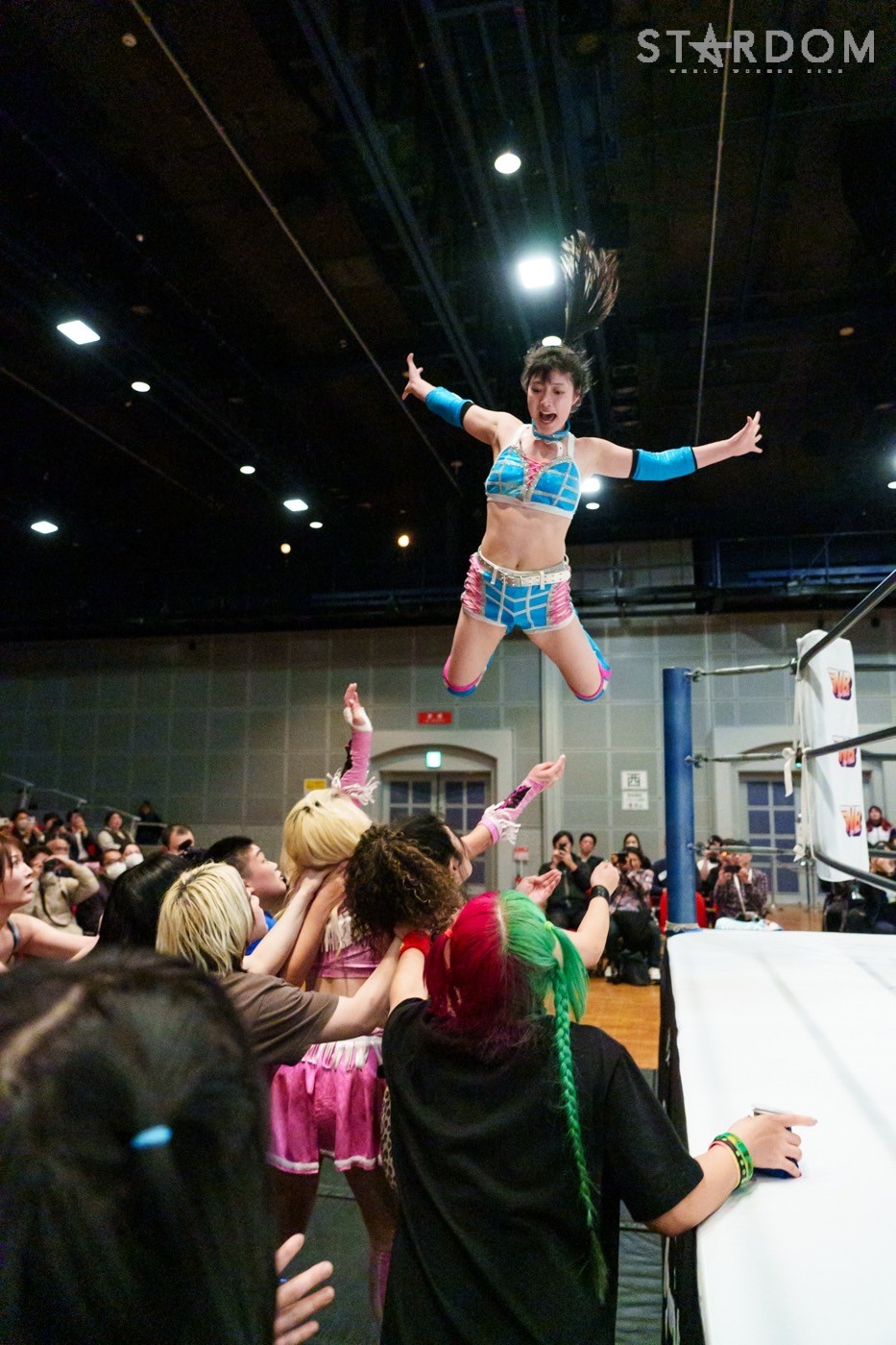 LINE_ALBUM_20241226ピアホール竹芝_241227_33