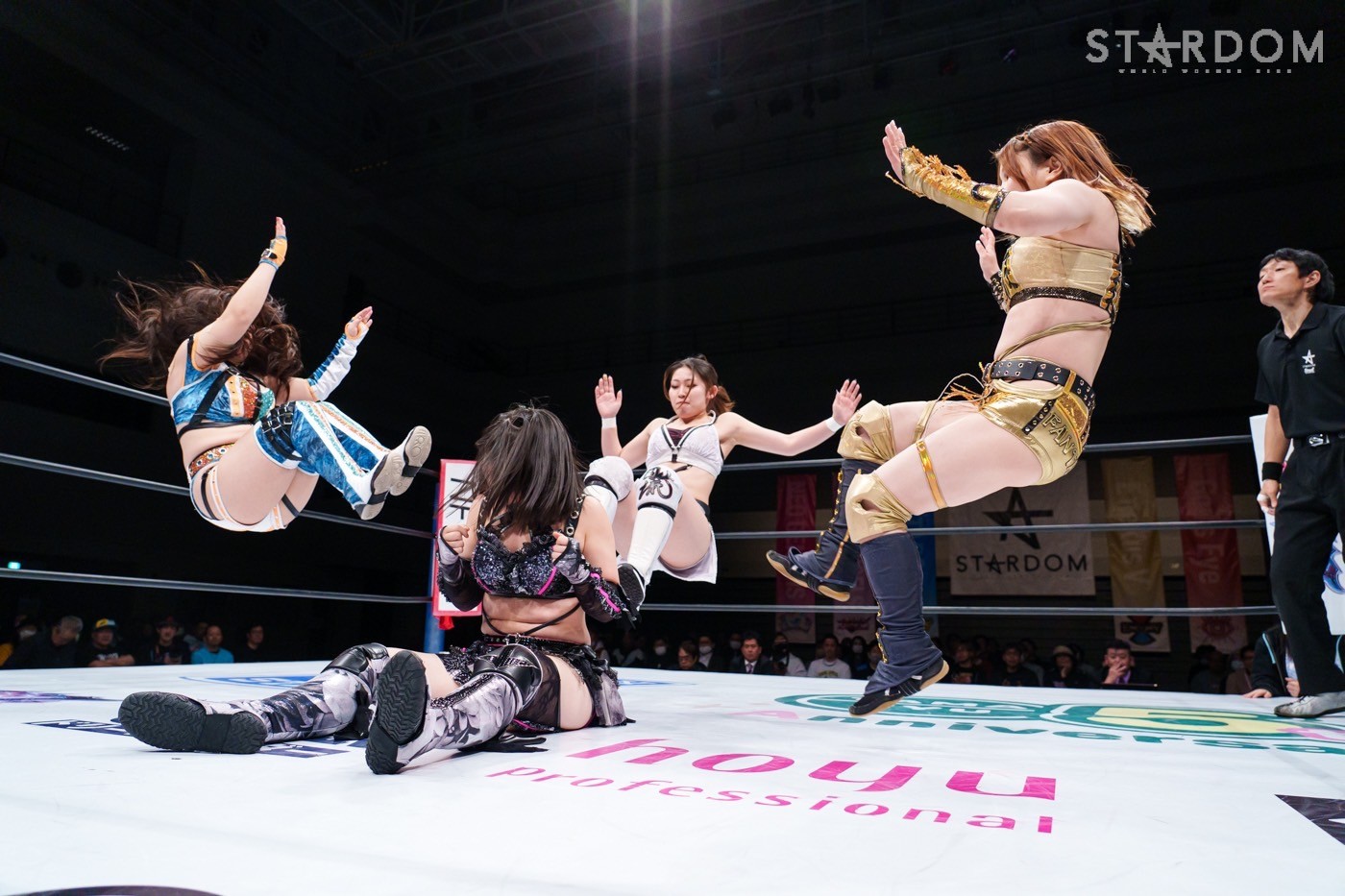 LINE_ALBUM_20241221名古屋国際会議場_241222_38