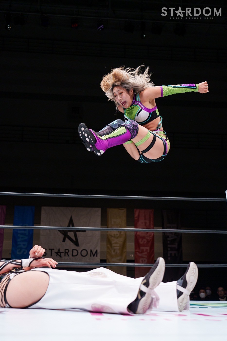 LINE_ALBUM_20241221名古屋国際会議場_241222_18