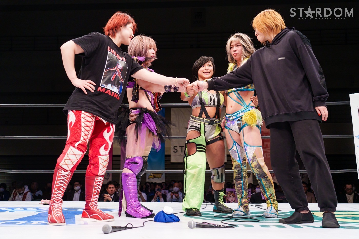 LINE_ALBUM_20241221名古屋国際会議場_241222_71