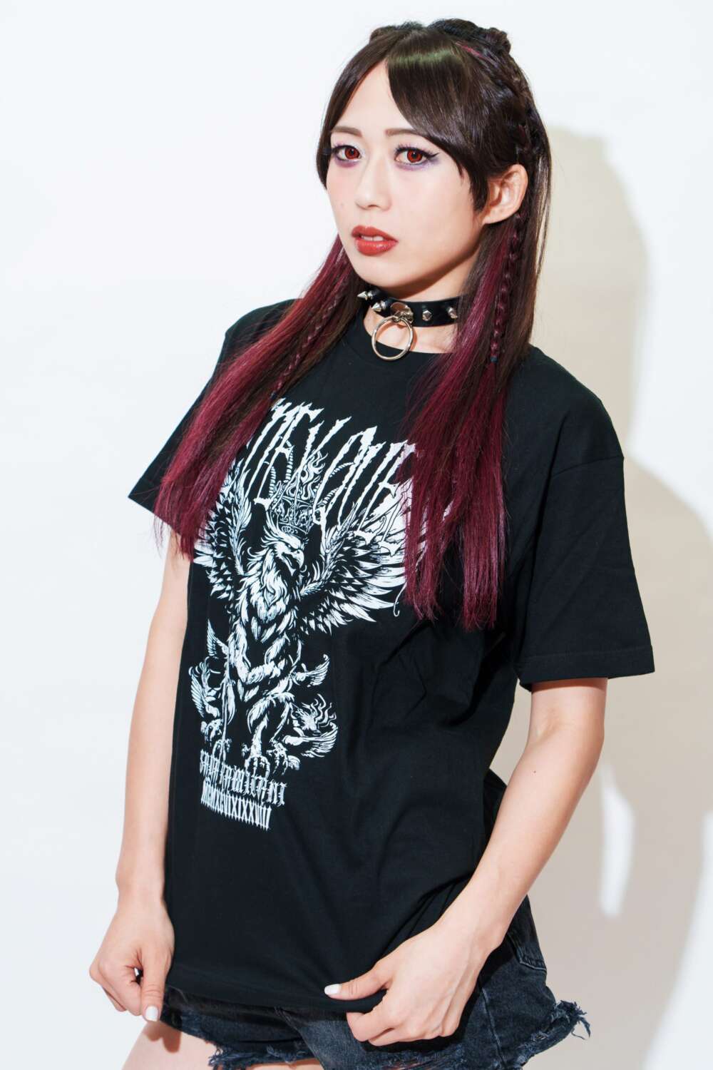 受注】『上谷沙弥 Phenex Queen Tシャツ』が受注生産で登場 