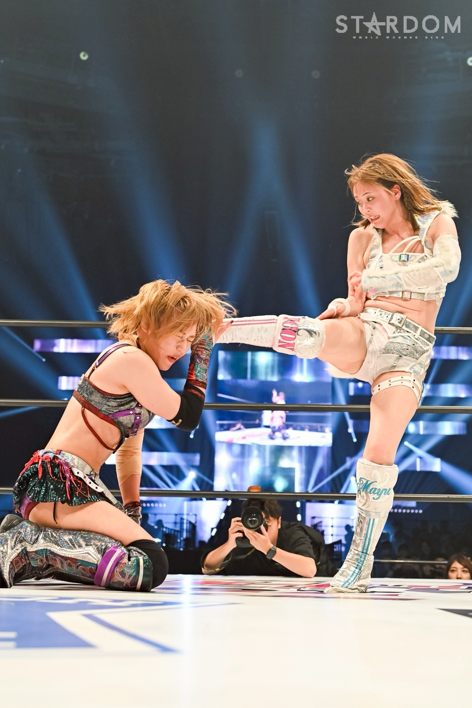 スターダム ☆ 岩谷麻優 名刺 STARDOM】#岩谷麻優 選手と #朱里 選手のIWGP女子選手権について