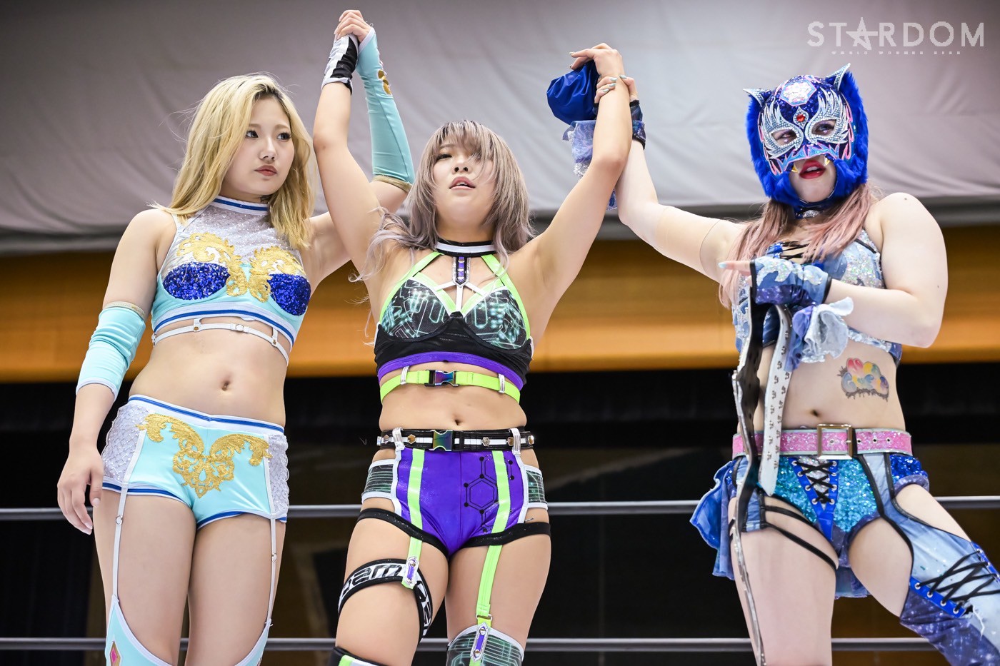 スターダム×メキシコ2014 イオ&麻優&カイリ&ユウナのルチャ体験 maxresdefault.jpg