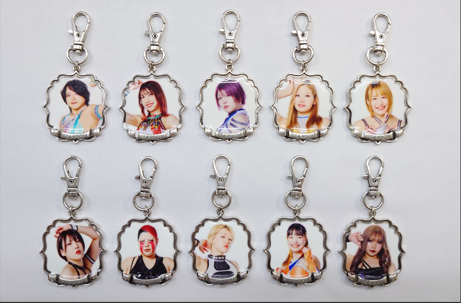 STARDOM ランダム メタルチャームコレクション （A～D）